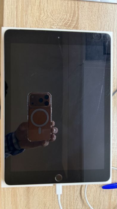 Ipad Generatia 6 cu celular si wifi 128GB