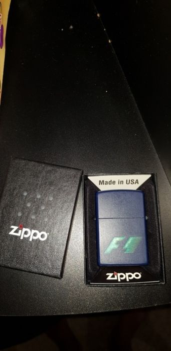 Brichetă marca Zippo