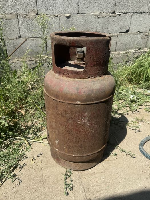 Продам баллон газовый