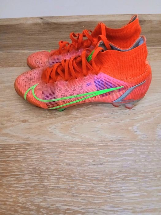 Ghete pentru fotbal