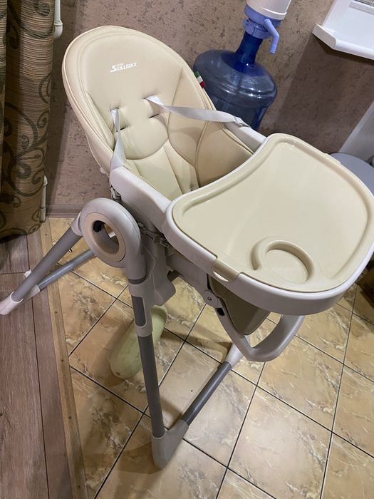 Стул для кормления