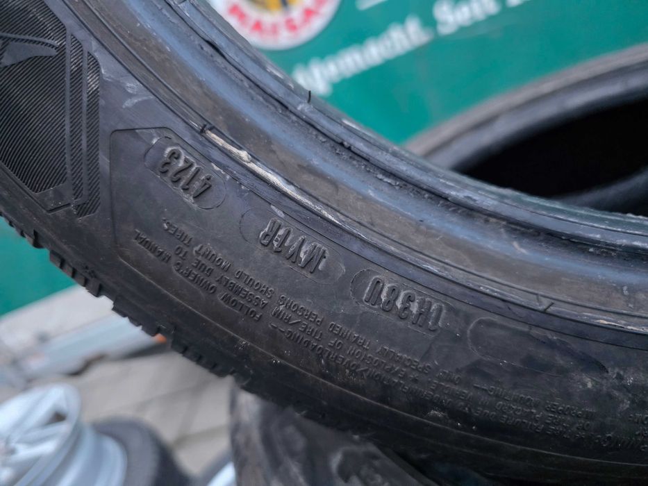 2бр Зимни гуми 245 45 18 - Goodyear - DOT 2023
