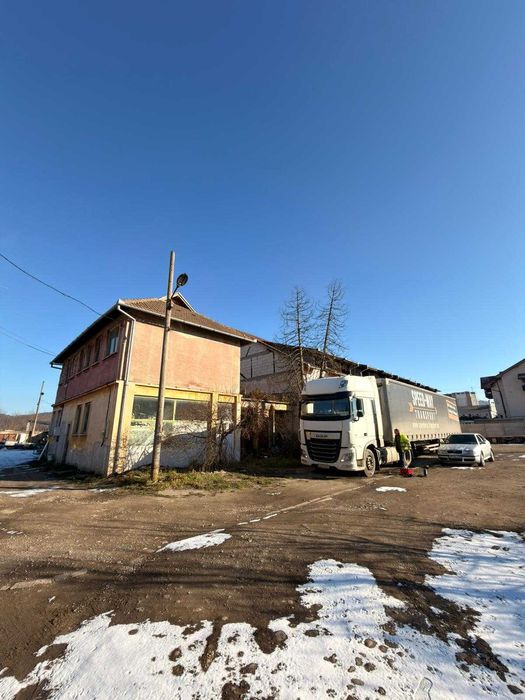 Vand hala industriala 1.000+ mp cu teren 3.000 mp