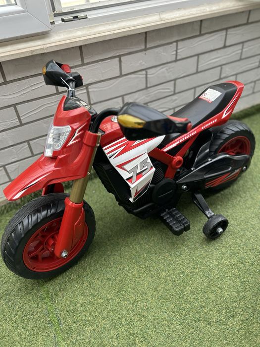 Детски акумулаторен мотор