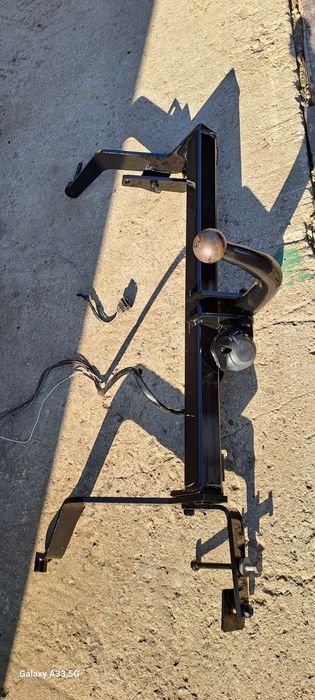 Теглич Оригинален за Рено Меган сценик / Renault Megane  Scenic