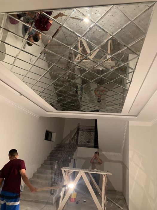 Зеркала декоративные 420.000 тицячи квадрат российских