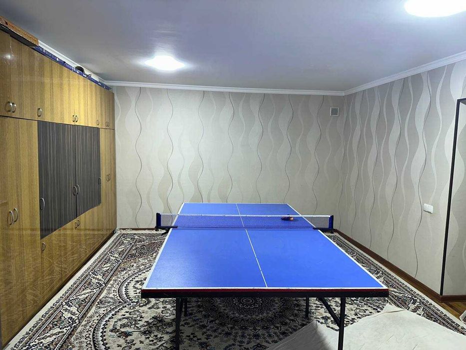 Продается квартира в массиве Хадра (80 + 170 кв.м.).