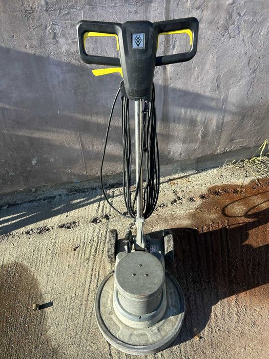 Monodiscuri spălat șlefuit karcher taski hako