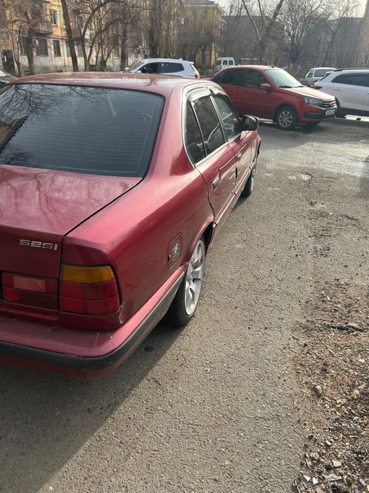 Продам BMW e34 1991 года