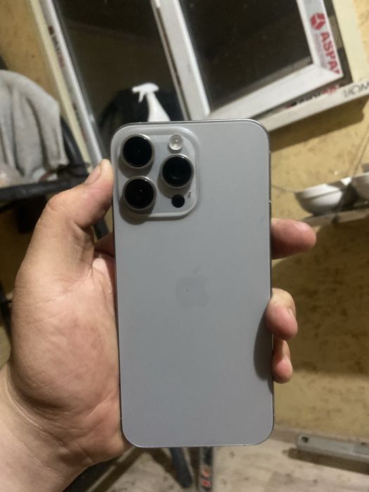 İphone 15 про мах