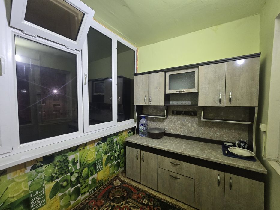 Zudlik bilan frunze massifda 2xonali kv ijaraga beriladi