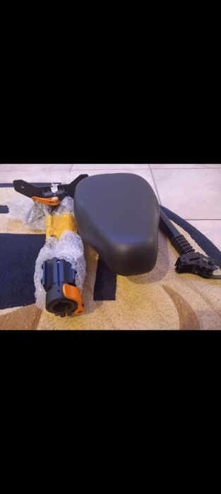 Scaun nou + încărcător pentru G2 Max – de vânzare