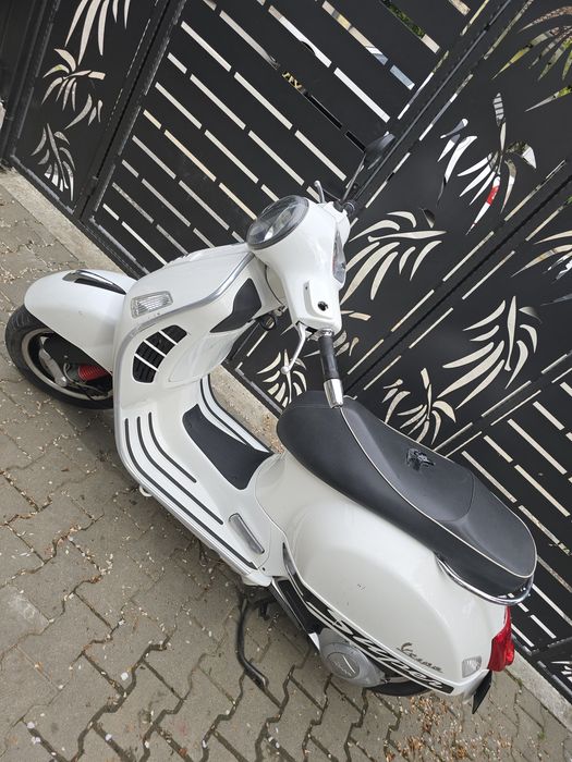 Vand Vespa 125 GTs
