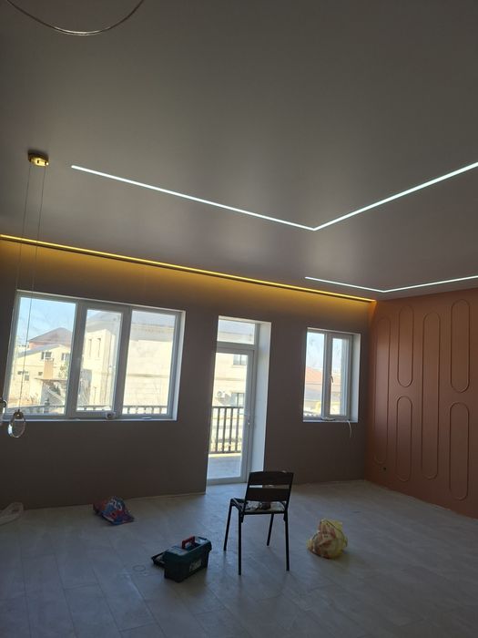 Натяжные потолки от 1200.Слив воды