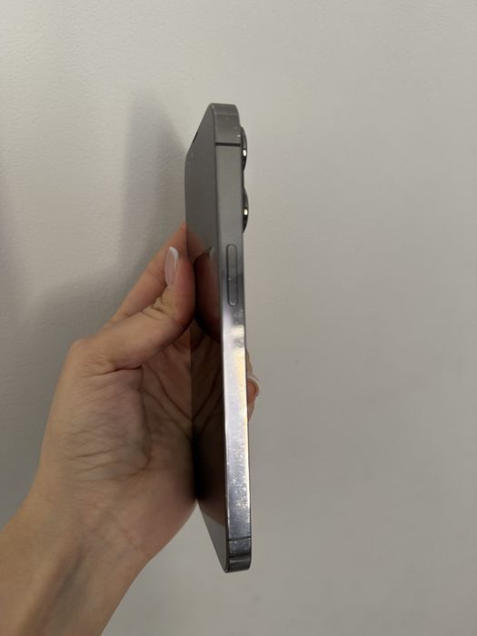 Продам iphone 13 pro