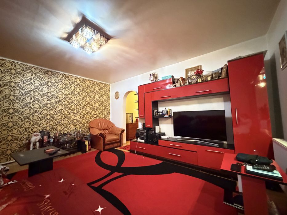 Apartament 3 camere - Zona Piața Mare