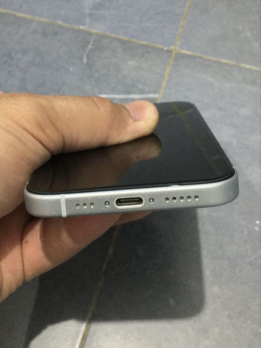 Iphone 15.