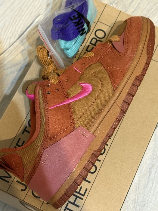 Nike dunk low disrupt 2 woman