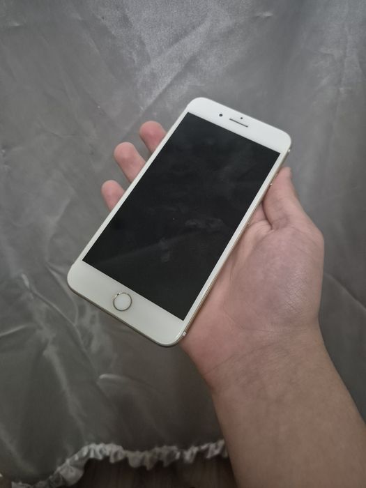 Айфон 7+ на 128 гб