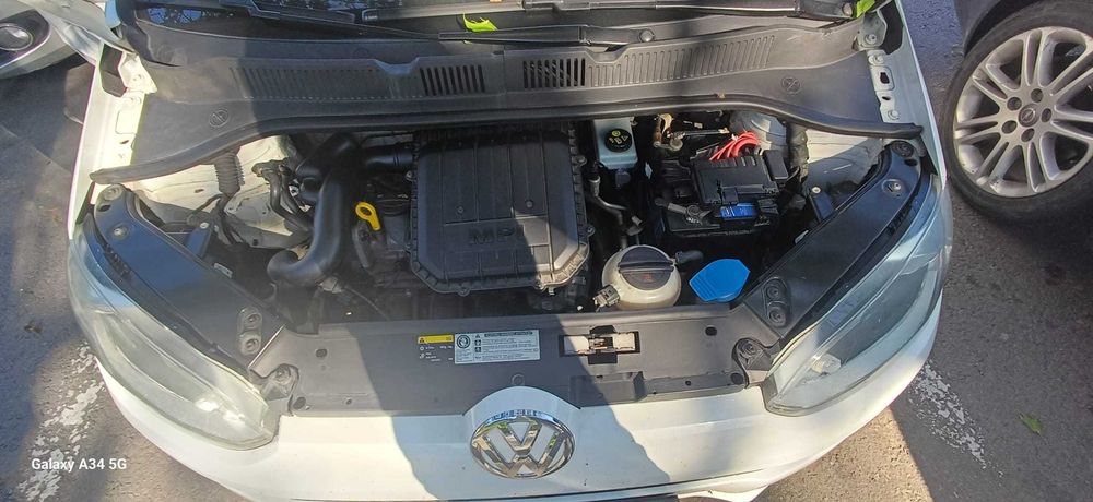 VOLKSWAGEN Up 2015 — imagine 2