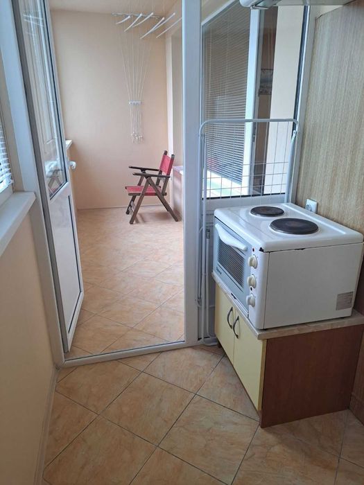 Дава се под наем Двустаен апартамент в Варна, Трошево - 40 кв.м за 295.8 € - Снимка #4