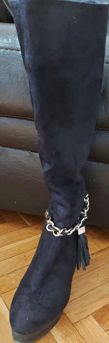 Дамски ботуши-уникални и високи