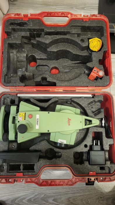 Тахеометр Leica TCR 407 power