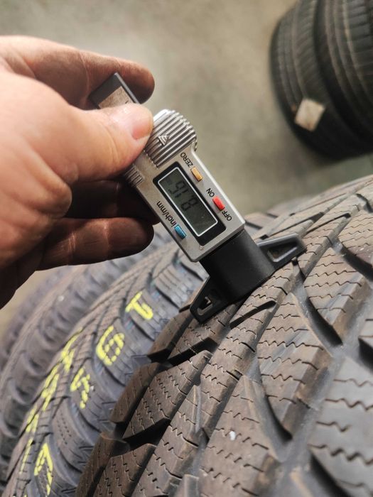 4бр.зимни гуми 205/65/15 Hankook
