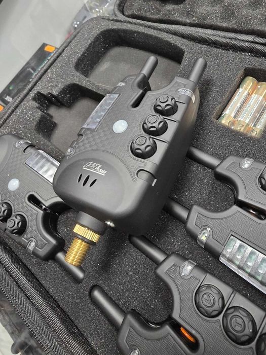 Сигнализатори за риболов комплект FL JY 4+1