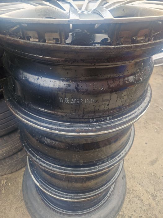 Jante 5x112 R17 originale vw Jante Oțel cu capace