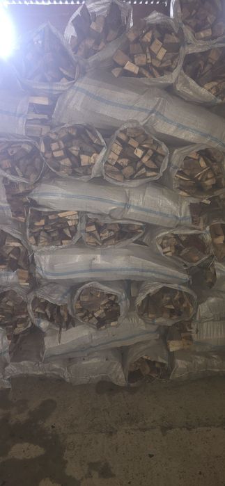 Уголь, дрова в мешках