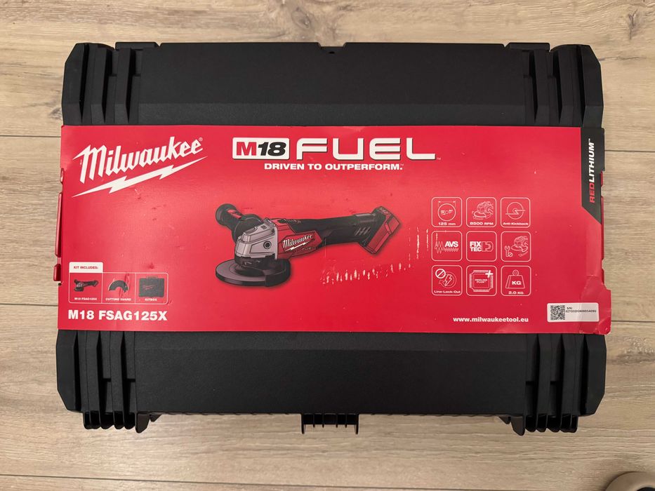 НОВ Акумулаторен ъглошлайф Milwaukee M18FSAG125X батерия зарядно куфар