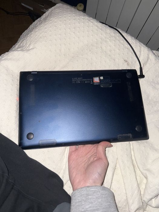 Продам Asus Zenbook 14