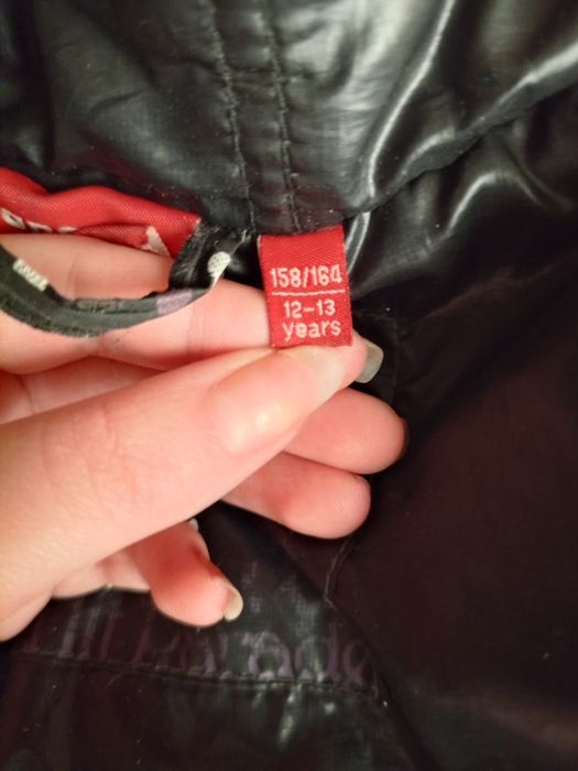 Отдам даром весеннию куртку