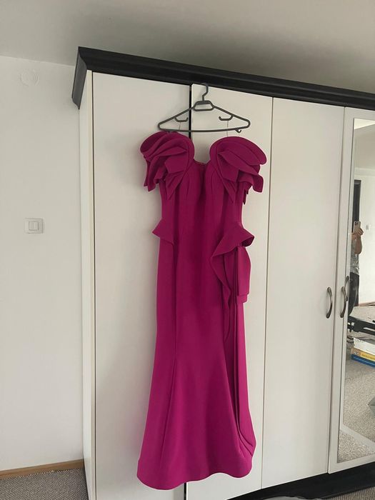 Vand rochie ocazie,marimea M