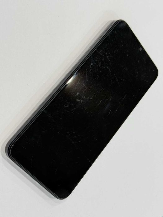 Realme C33 – 4GB RAM / 64GB