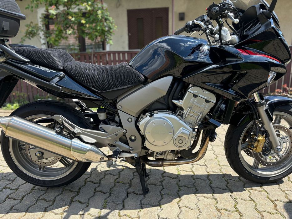 Motocicleta Honda CBF1000 SC58