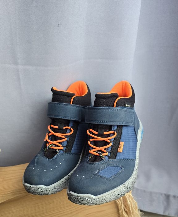 Adidasi Superfit si Zara 38, baieti