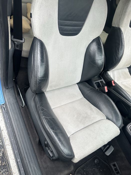 Седалки салон ауди с3 audi s3 отличен