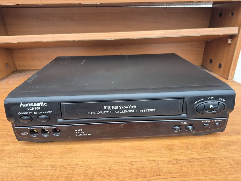 Vând video marca Hansiatic, model VCR-560  ,made in  Germany