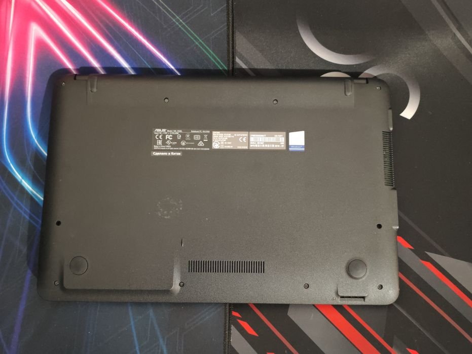 ASUS 15.6" / Core i3 / SSD 240 ГБ / АКБ 100%