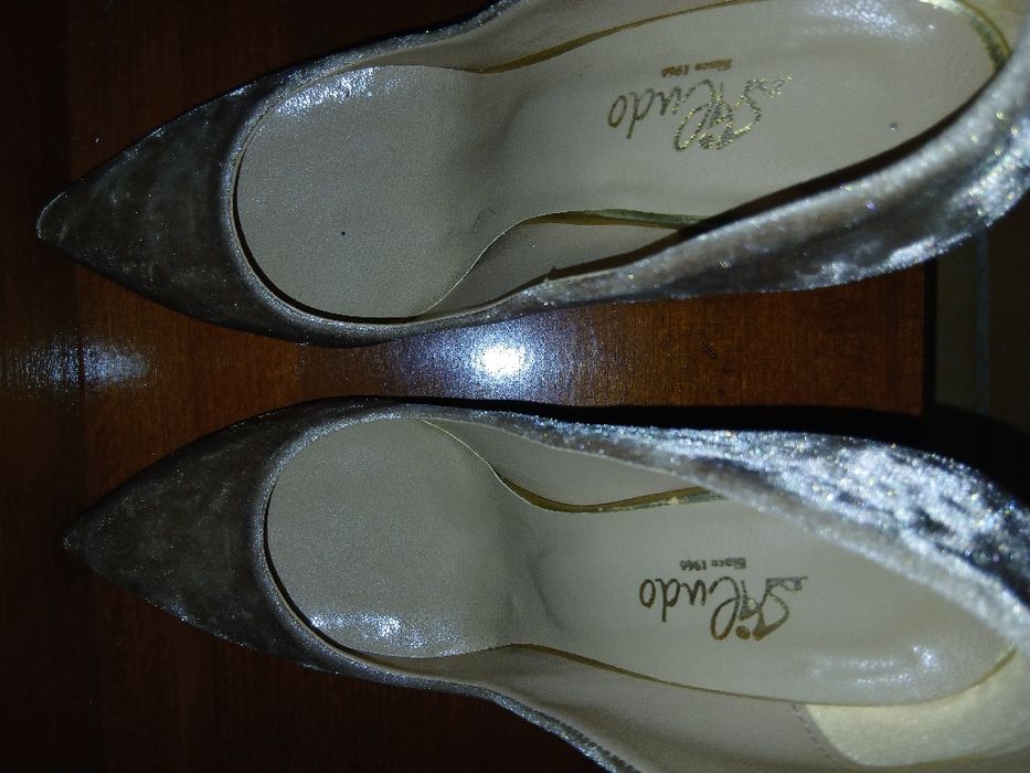 Pantofi de damă cu toc