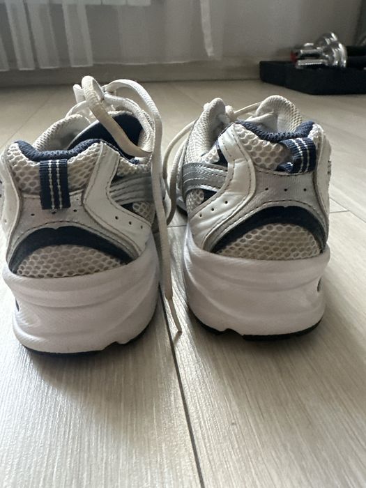 New balance кросовки 40 размер