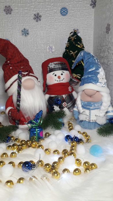 Игрушки новогодние