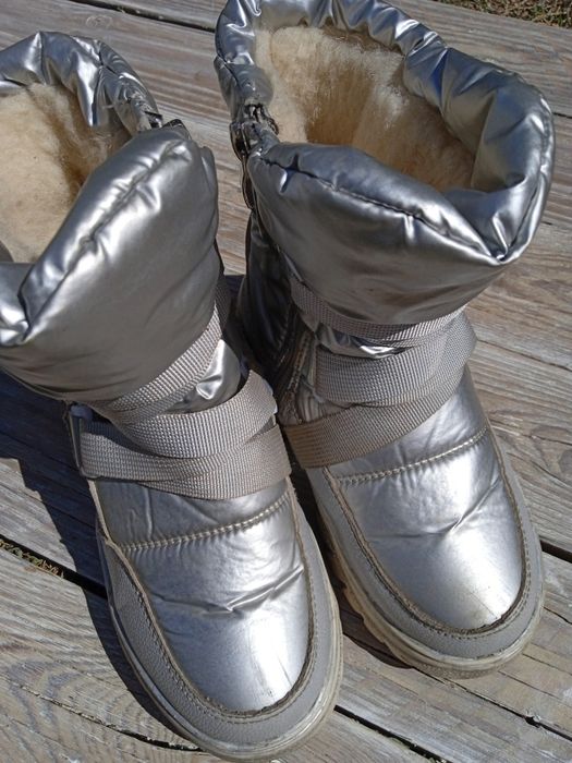 Обувь для девочки  32 р