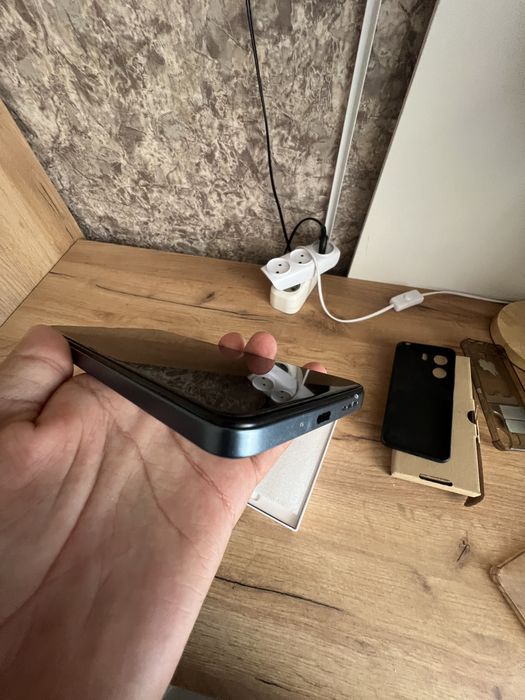 Продам Redmi 13c