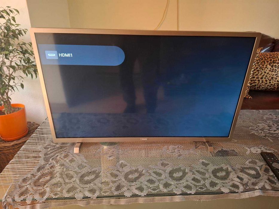 PHILIPS 32" 4500 Series 2019 септември