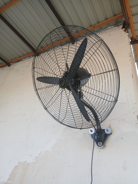 Ventilyator sotiladi