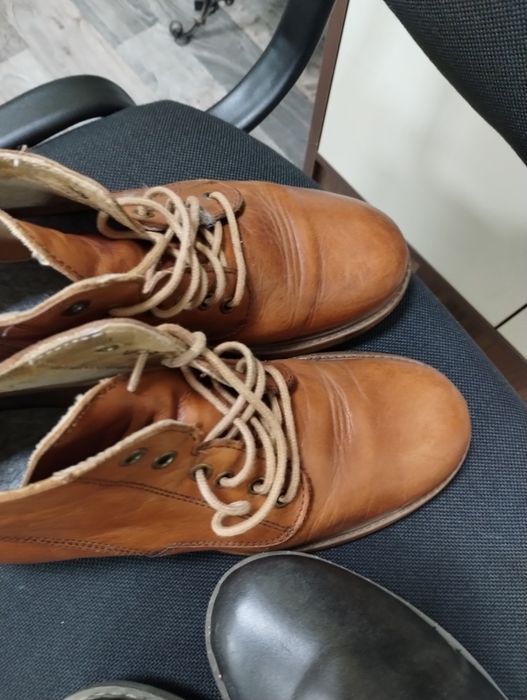 Дамски обувки номер 38