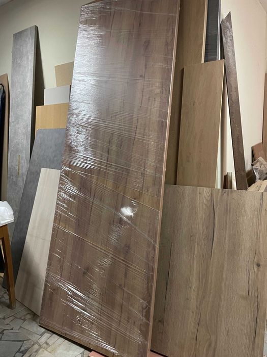 Продавам кухненски плотове и гърбове